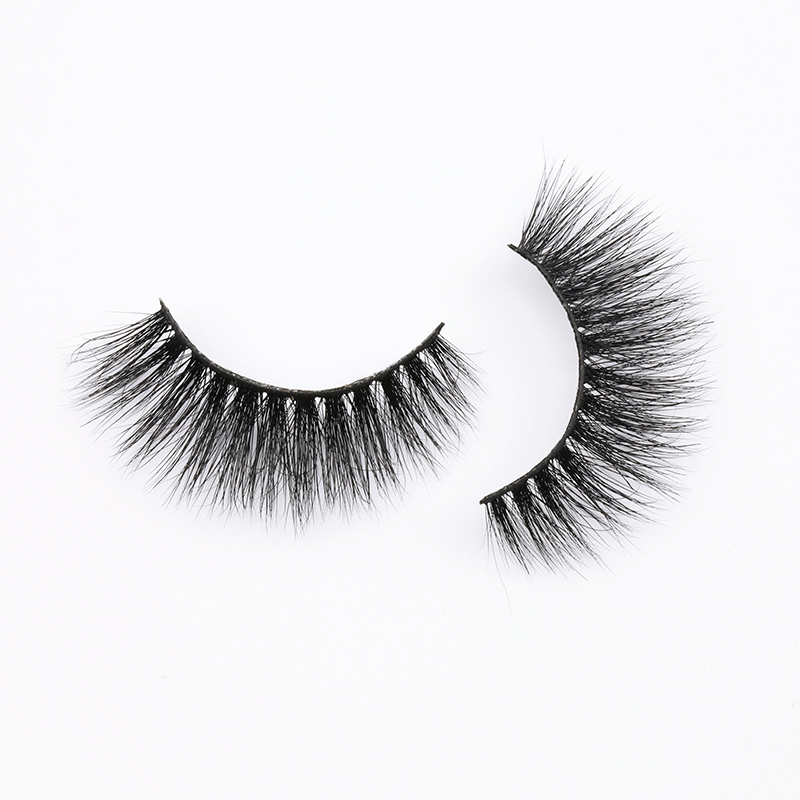 Eyelash Suppliers Sell Wholesale Price 3D Mink Strip Lashes in the US and UK Best Sellers Lashes YY136